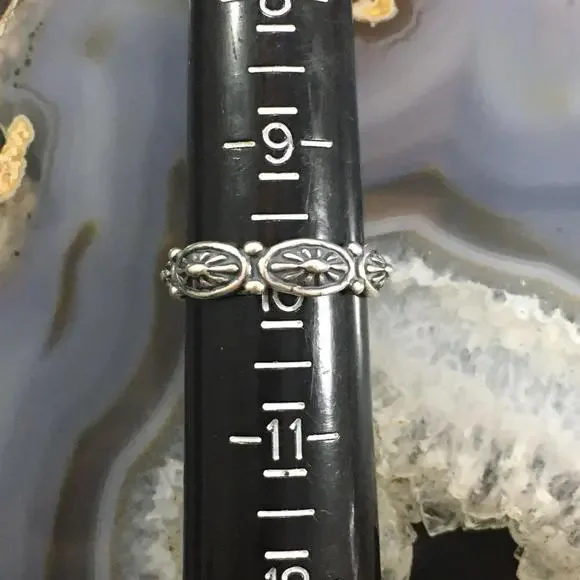 Carolyn Pollack Southwestern Style Sterling Flower Concho Band Ring For Women - Picture 10 of 10